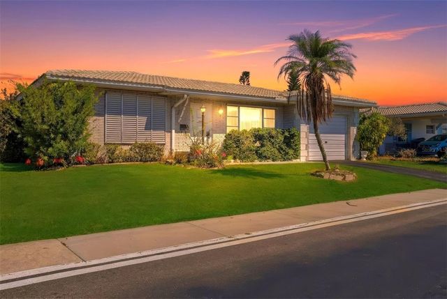 8760 PICKWICK ROAD, North Port, FL 34287