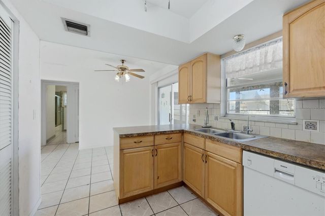 8760 PICKWICK ROAD, North Port, FL 34287