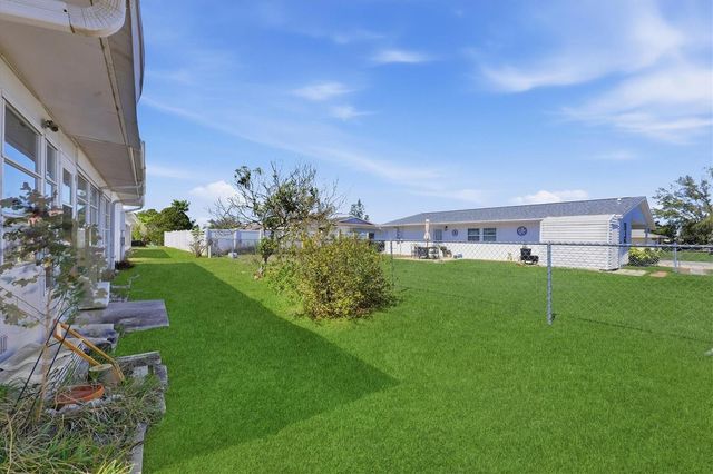 8760 PICKWICK ROAD, North Port, FL 34287