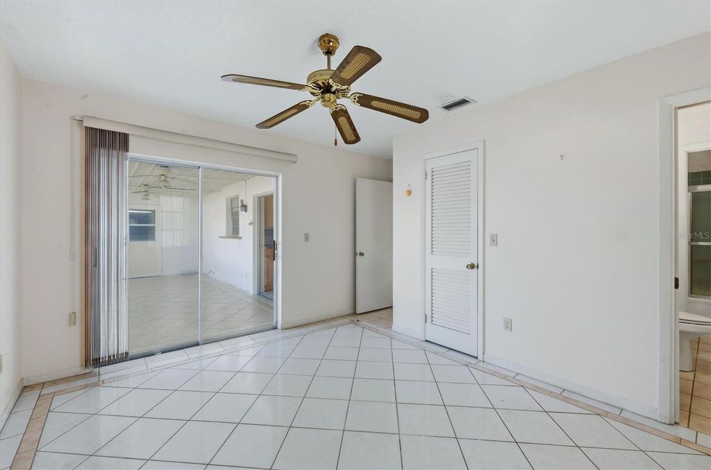 Image 14 of property listing at 8760 PICKWICK ROAD, North Port, FL 34287