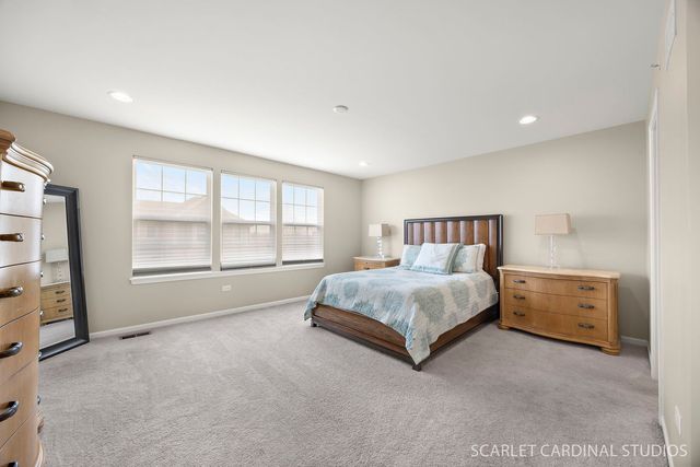 2996 Henley Lane, Naperville, IL 60540