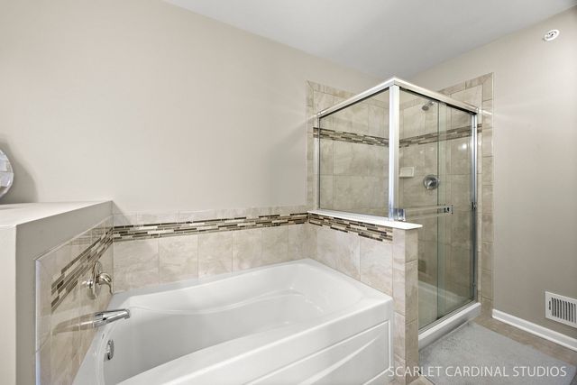 2996 Henley Lane, Naperville, IL 60540