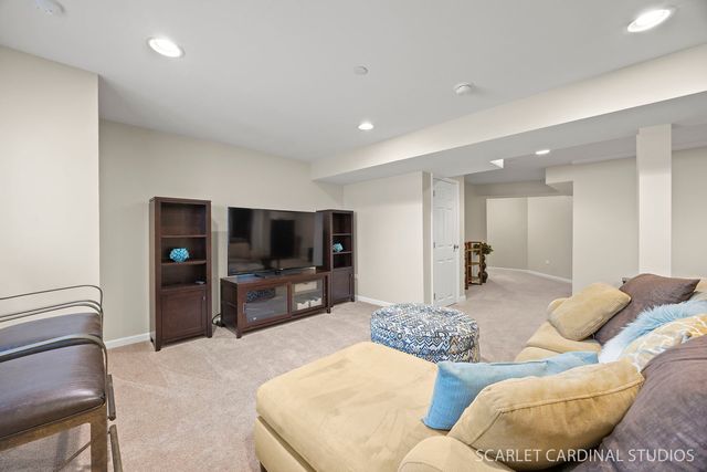 2996 Henley Lane, Naperville, IL 60540