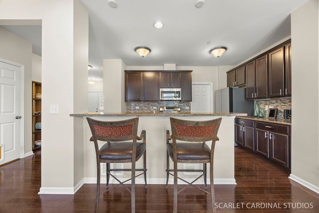 2996 Henley Lane, Naperville, IL 60540