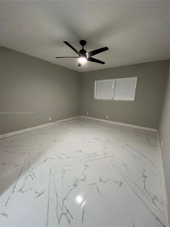 5102 NW 36th Street 605, Lauderdale Lakes, FL 33319