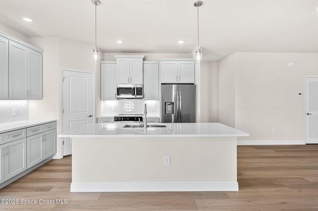 2367 Hagoplan Avenue SW, Palm Bay, FL 32908