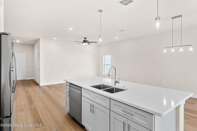 2367 Hagoplan Avenue SW, Palm Bay, FL 32908
