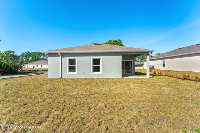 2367 Hagoplan Avenue SW, Palm Bay, FL 32908