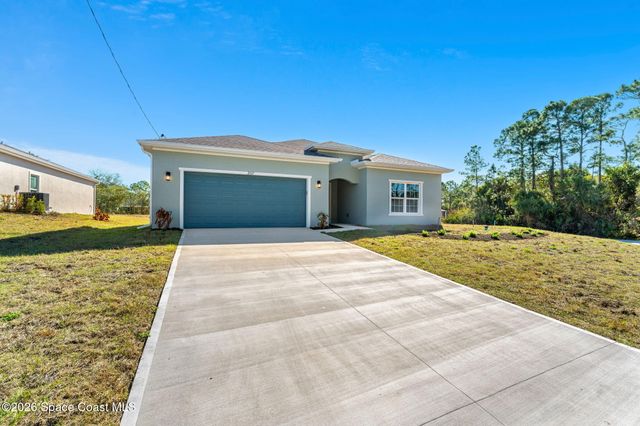 2367 Hagoplan Avenue SW, Palm Bay, FL 32908