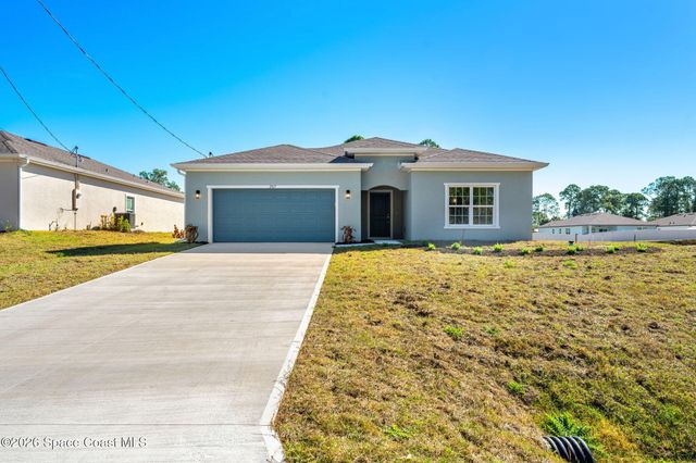 2367 Hagoplan Avenue SW, Palm Bay, FL 32908