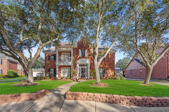 16322 Hazy Pines Court, Pasadena, TX 77059