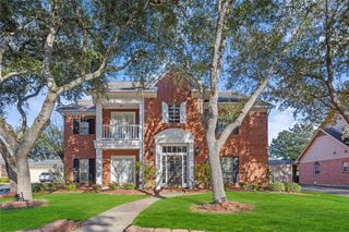 16322 Hazy Pines Court, Pasadena, TX 77059