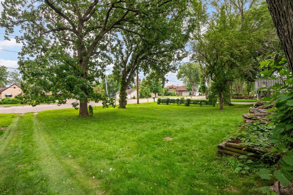 744 N Shore Drive, Forest Lake, MN 55025 — photo 3