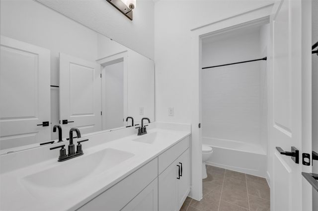 607 Schooner Court, Heath, TX 75032