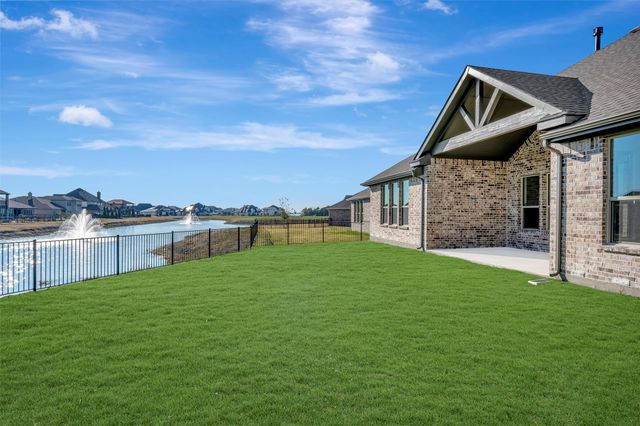 607 Schooner Court, Heath, TX 75032