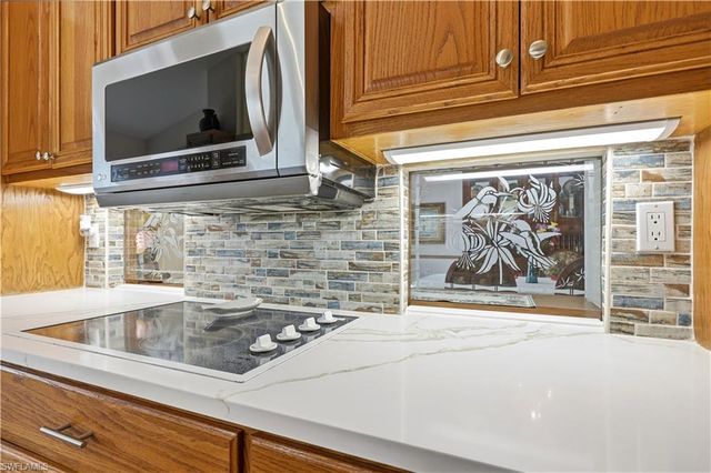 5125 Sunnybrook CT, Cape Coral, FL 33904