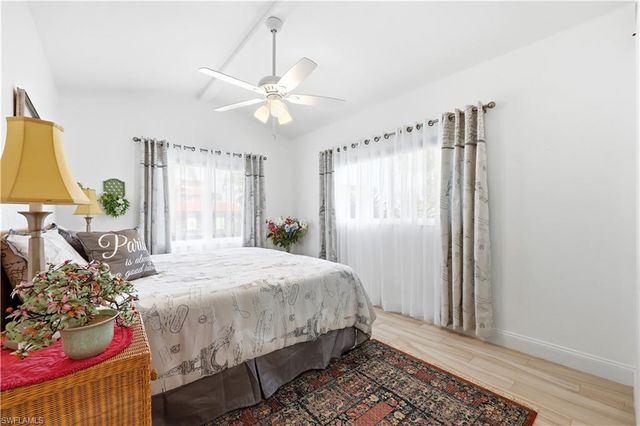 5125 Sunnybrook CT, Cape Coral, FL 33904