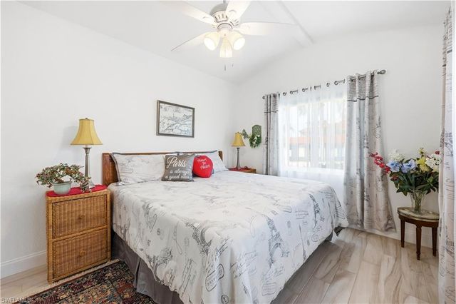 5125 Sunnybrook CT, Cape Coral, FL 33904