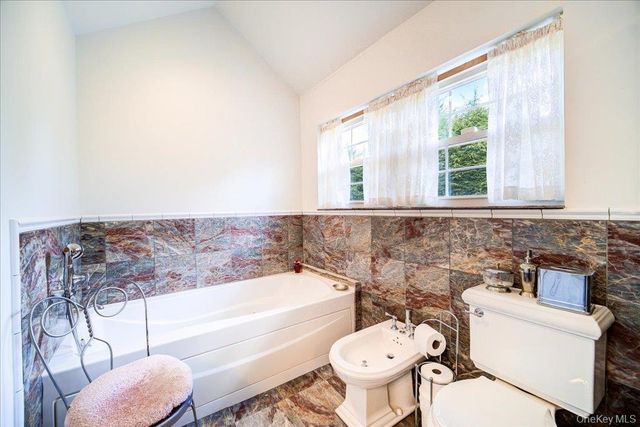 2 Douglas Street, Rock Hill, NY 12775
