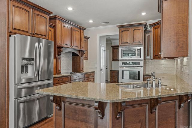 2303 Purcell Road, Paragould, AR 72450