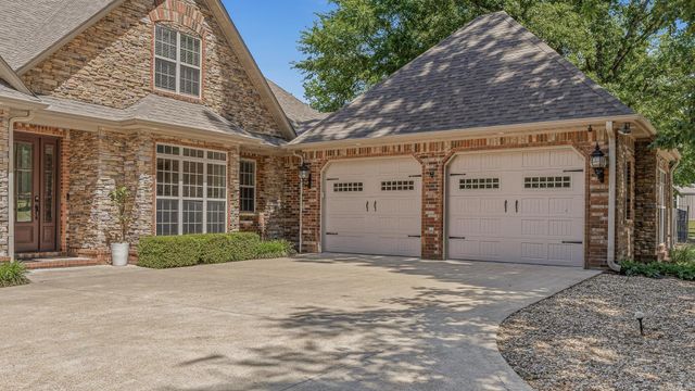 2303 Purcell Road, Paragould, AR 72450