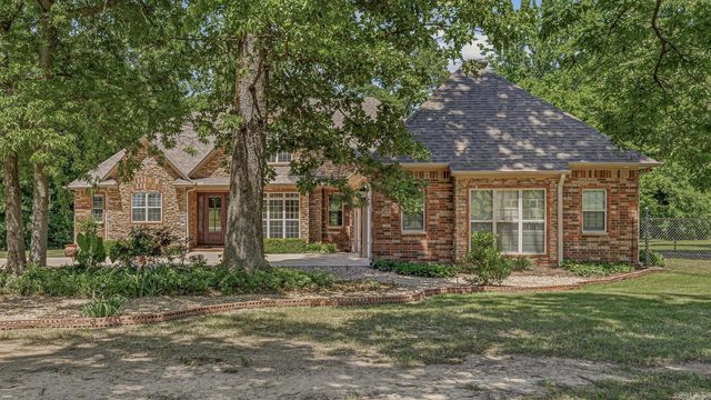 2303 Purcell Road, Paragould, AR 72450