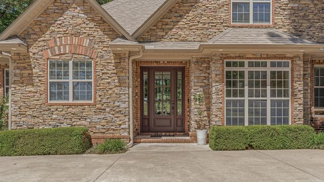 2303 Purcell Road, Paragould, AR 72450