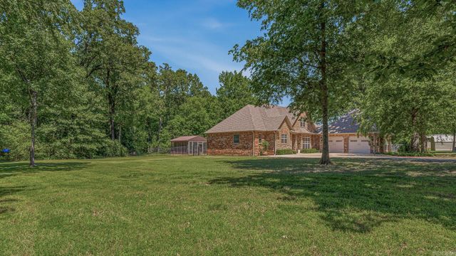 2303 Purcell Road, Paragould, AR 72450