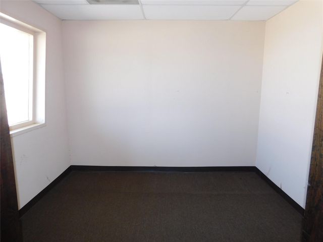 202 N Mechanic Street, El Campo, TX 77437