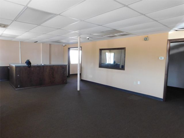 202 N Mechanic Street, El Campo, TX 77437