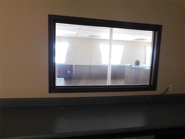 202 N Mechanic Street, El Campo, TX 77437