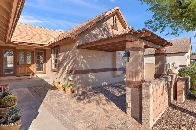 7108 W WINDROSE Drive, Peoria, AZ 85381