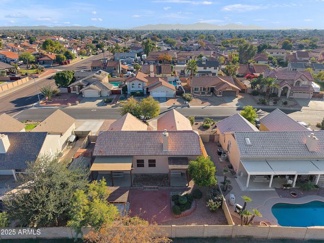 7108 W WINDROSE Drive, Peoria, AZ 85381