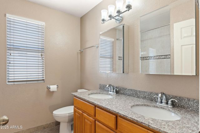 7108 W WINDROSE Drive, Peoria, AZ 85381