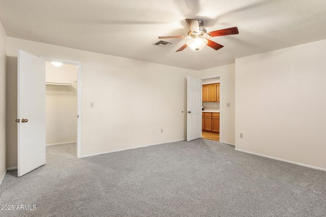 7108 W WINDROSE Drive, Peoria, AZ 85381