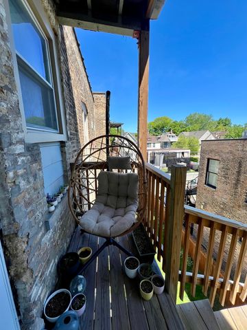3703 N Hoyne Avenue 3, Chicago, IL 60618