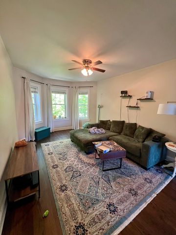 3703 N Hoyne Avenue 3, Chicago, IL 60618