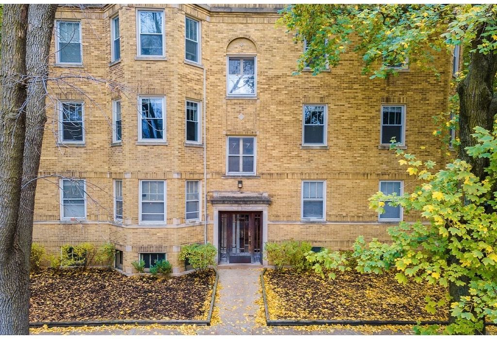 3703 N Hoyne Avenue 3, Chicago, IL 60618