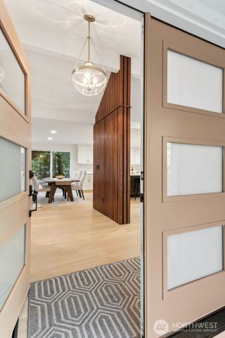 14925 258th Avenue SE, Issaquah, WA 98027