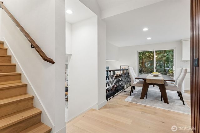 14925 258th Avenue SE, Issaquah, WA 98027