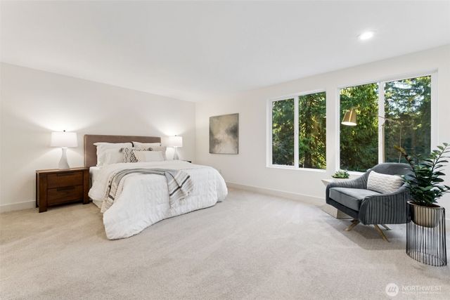 14925 258th Avenue SE, Issaquah, WA 98027