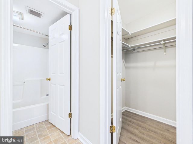 6283 S HIGHLANDS CIR, Harrisburg, PA 17111