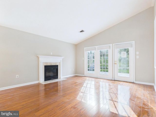 6283 S HIGHLANDS CIR, Harrisburg, PA 17111