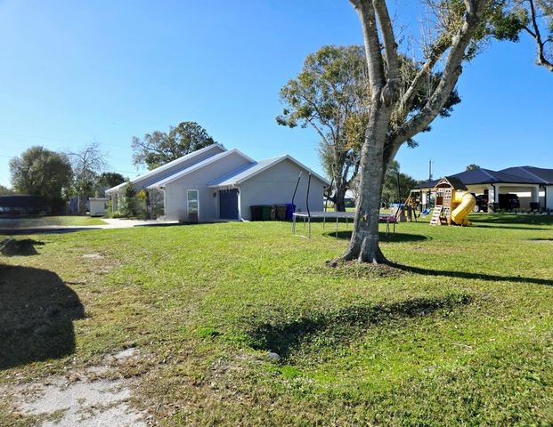 603 NW 11th Avenue, Okeechobee, FL 34972