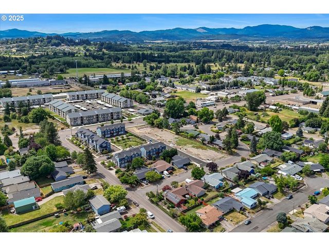 245 Se Jensen Ave, Corvallis, OR 97333