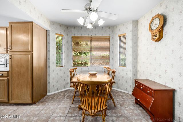 2219 E FAIRVIEW Avenue, Mesa, AZ 85204