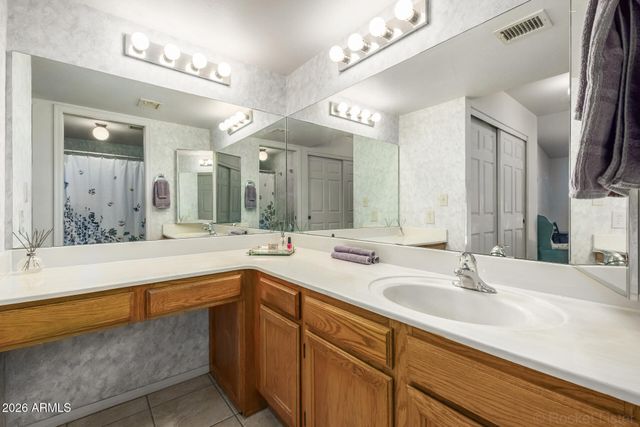 2219 E FAIRVIEW Avenue, Mesa, AZ 85204