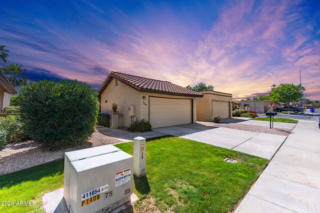 2219 E FAIRVIEW Avenue, Mesa, AZ 85204