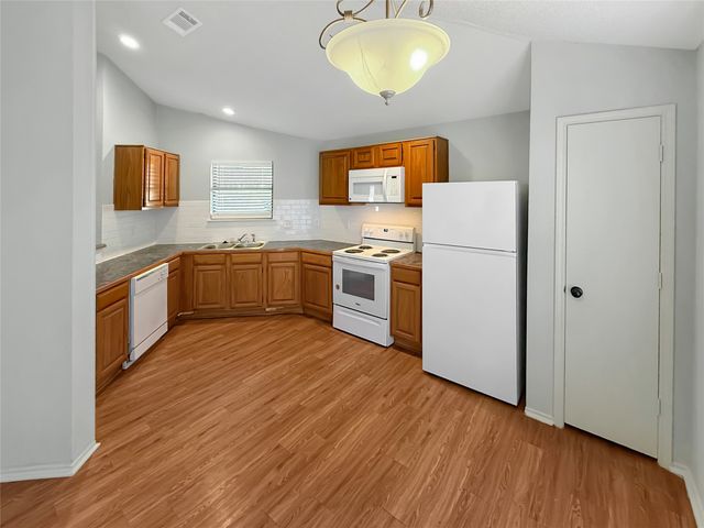 10205 Lone Pine Lane, Fort Worth, TX 76108