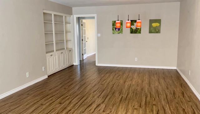 13140 Trail Hollow Drive 3140, Houston, TX 77079